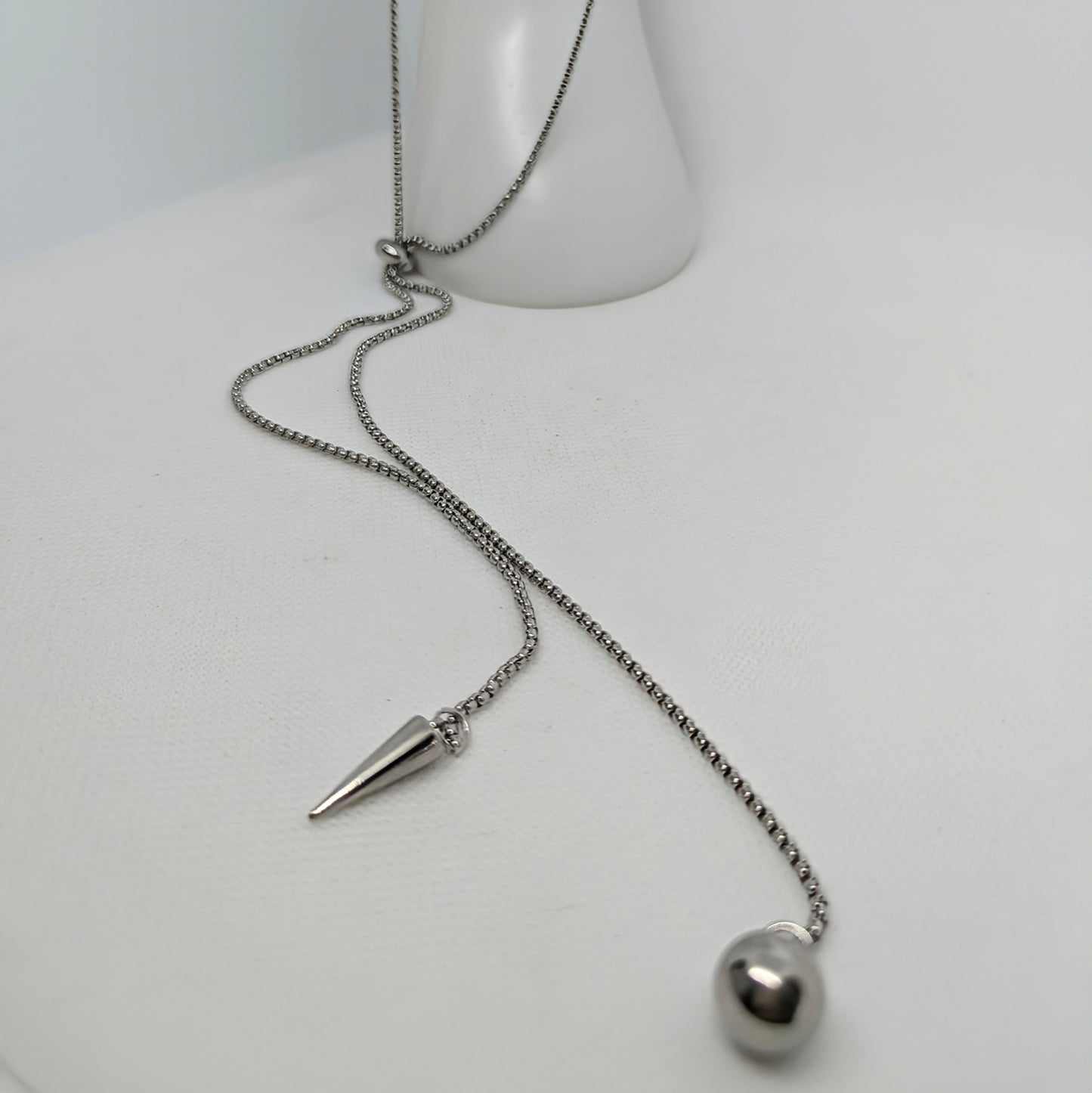 Elara Necklace