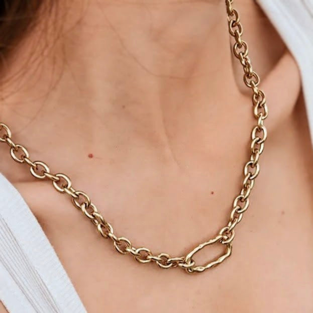 Belia Necklace