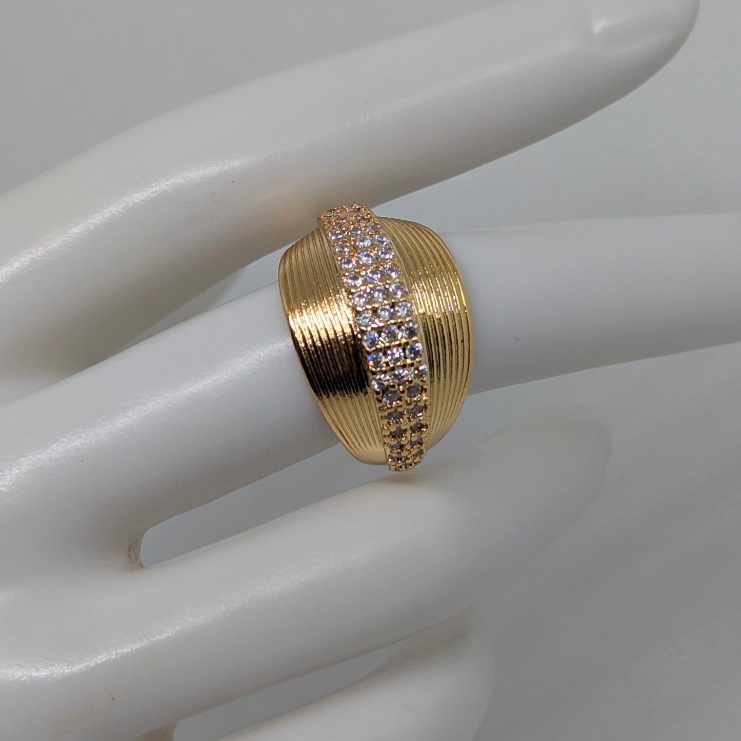 Valeria Ring