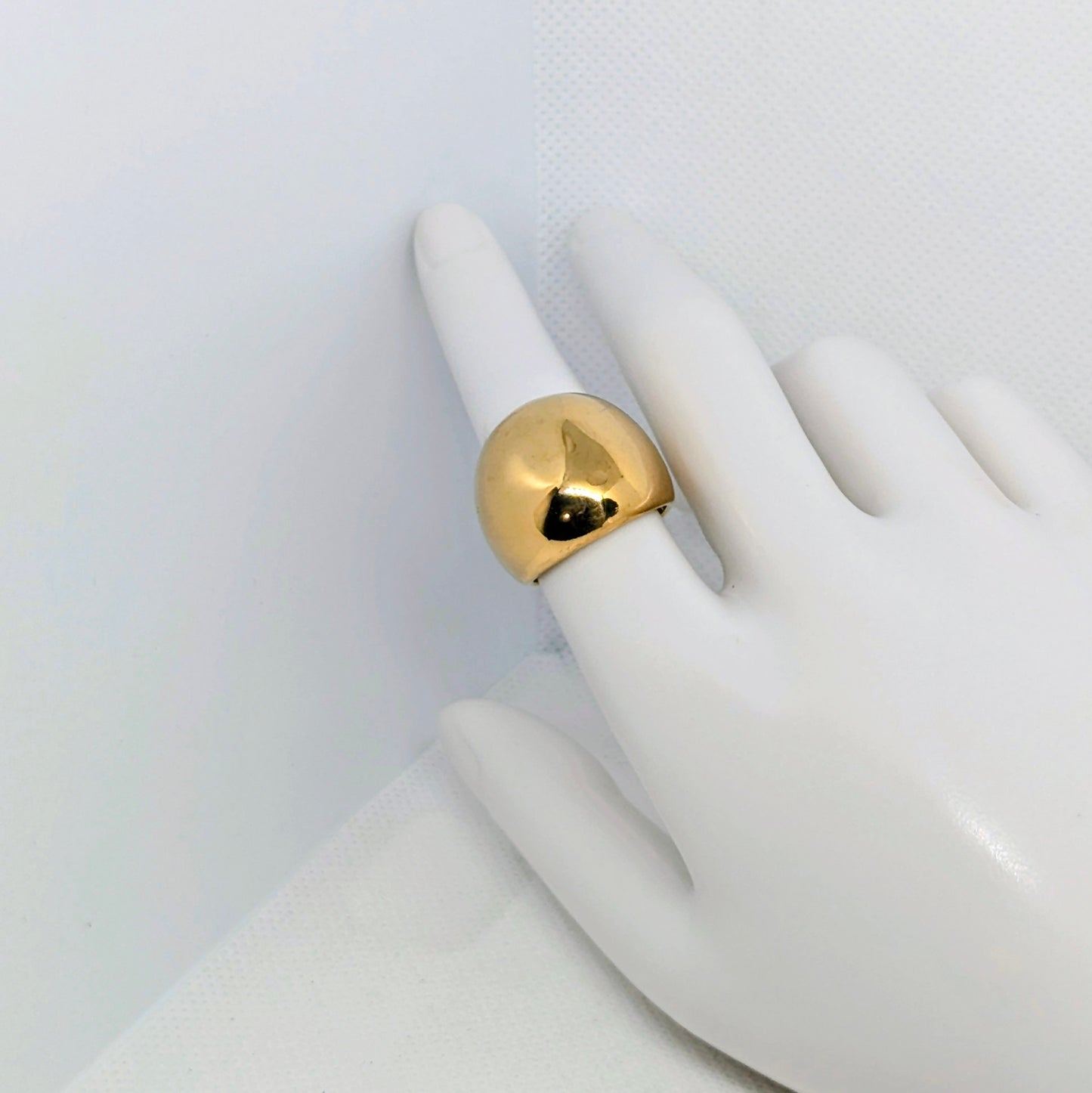 Sphere Ring
