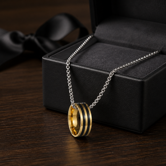 Max Necklace
