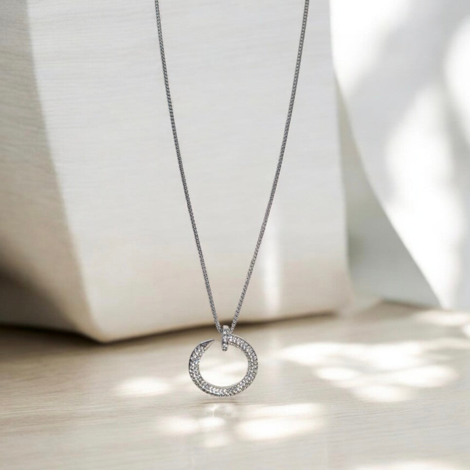 Alma Necklace