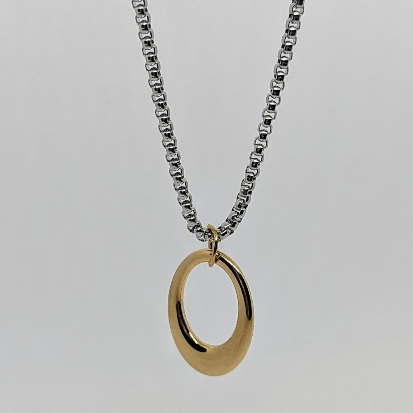 Elios Necklace