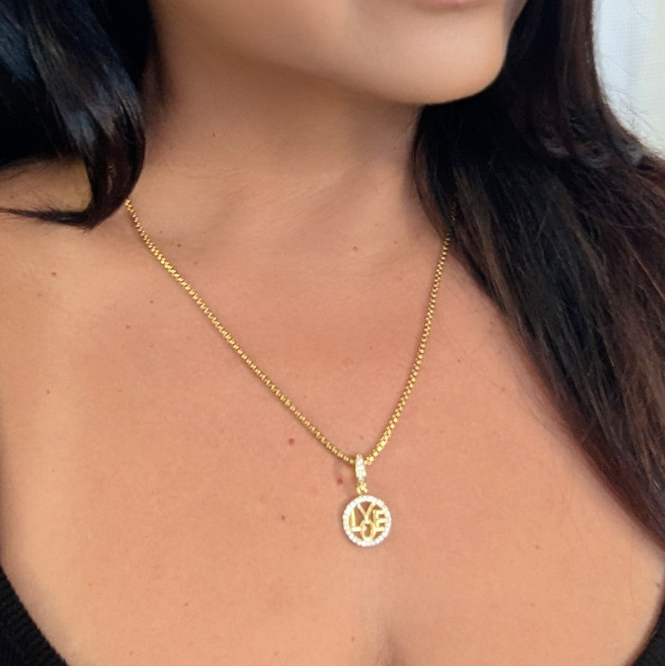 Love u Necklace