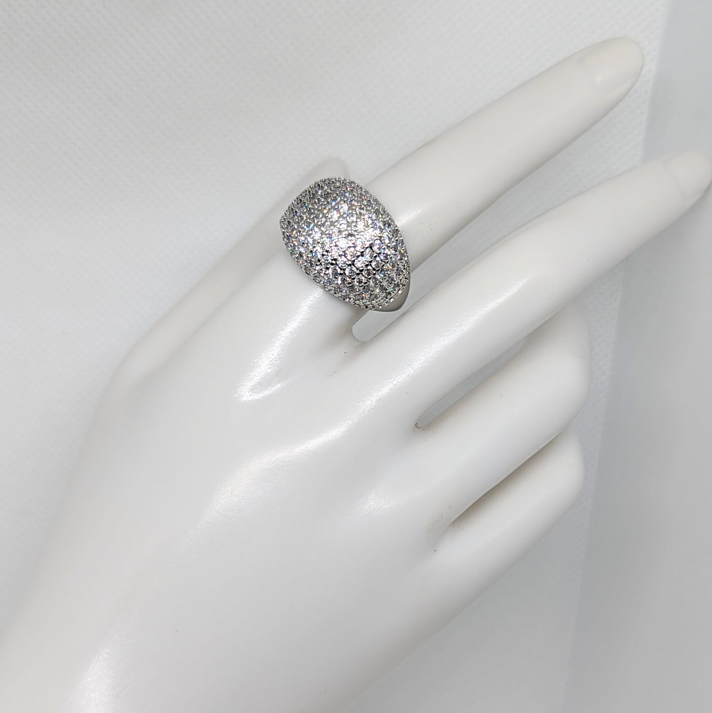 Ylu Ring