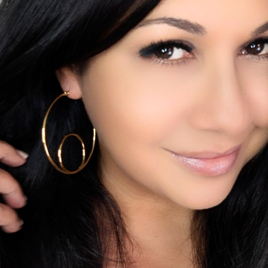 Eterna Shine Earrings