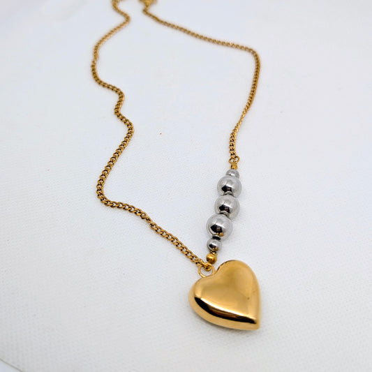 Carolyn Necklace