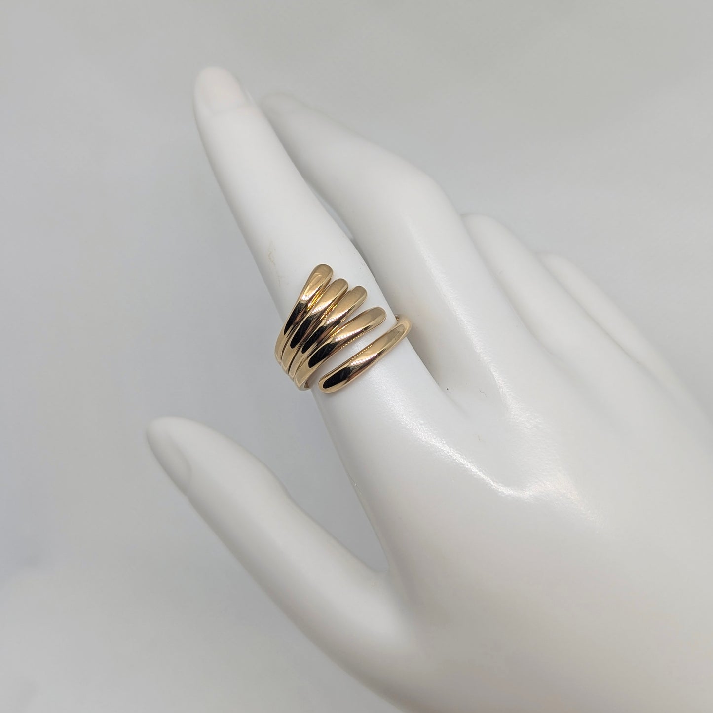 Linea Ring