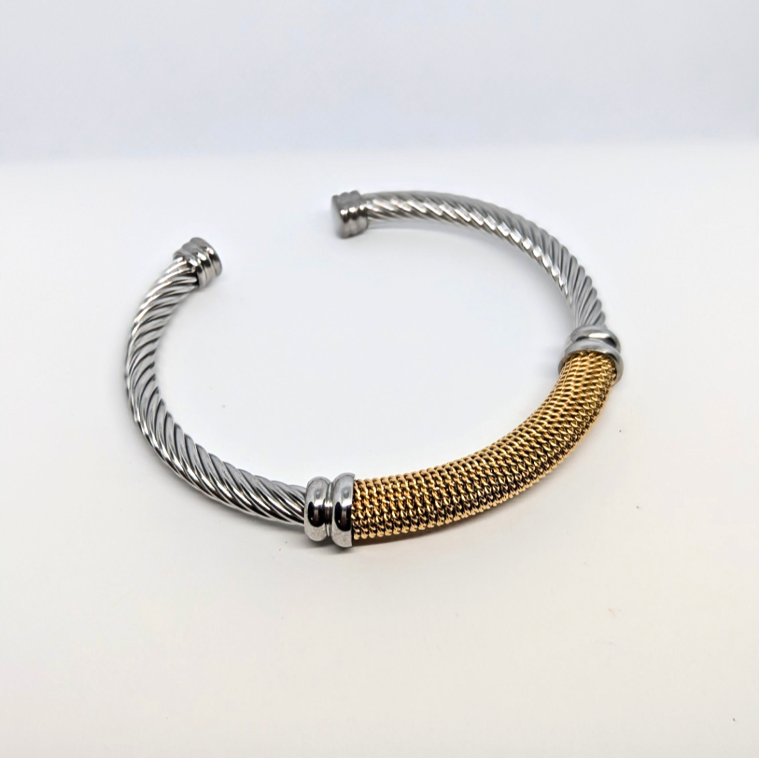 Arcus Bracelet