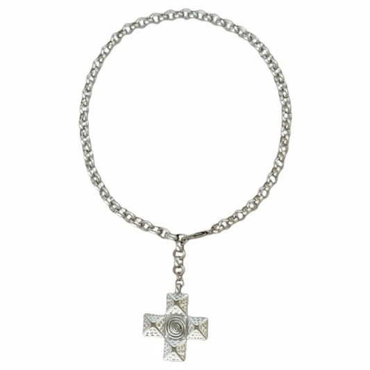 Cruxia Necklace