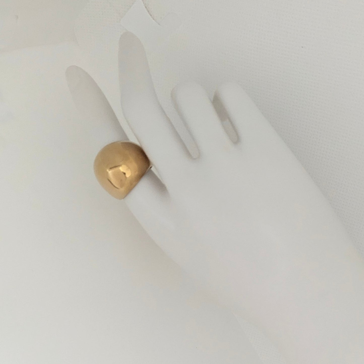 Sphere Ring
