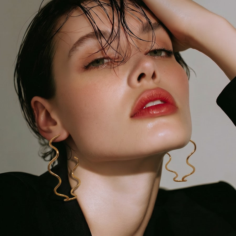 Curvie Earrings