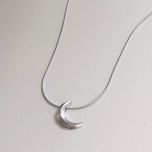 D'Moon Necklace
