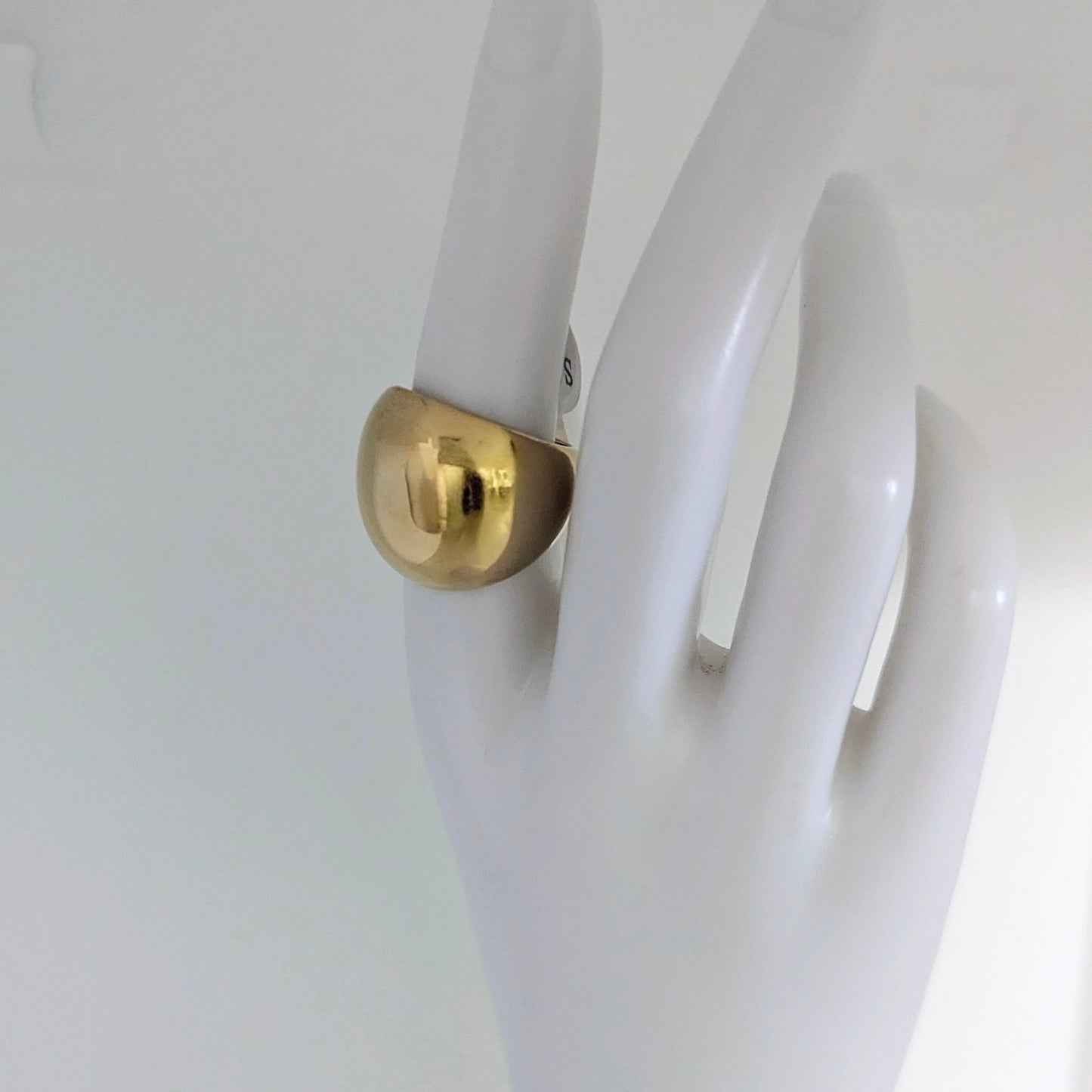Sphere Ring