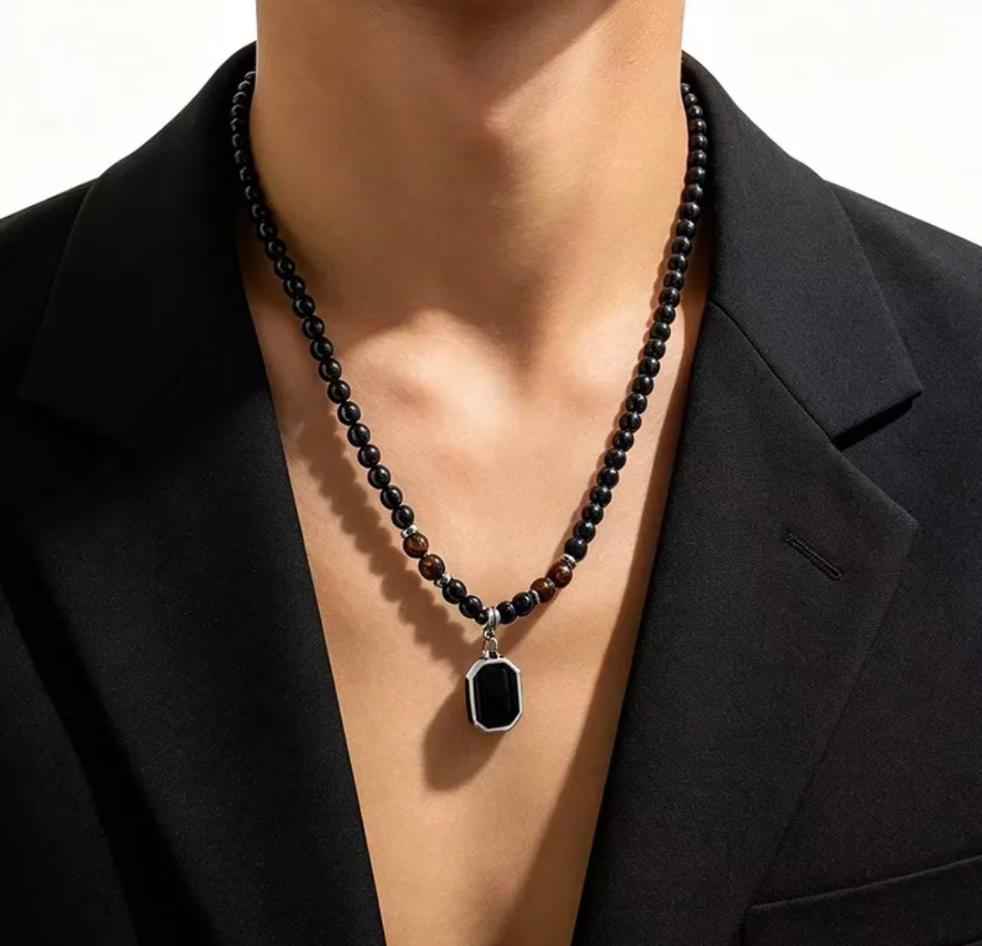 Russ Necklace