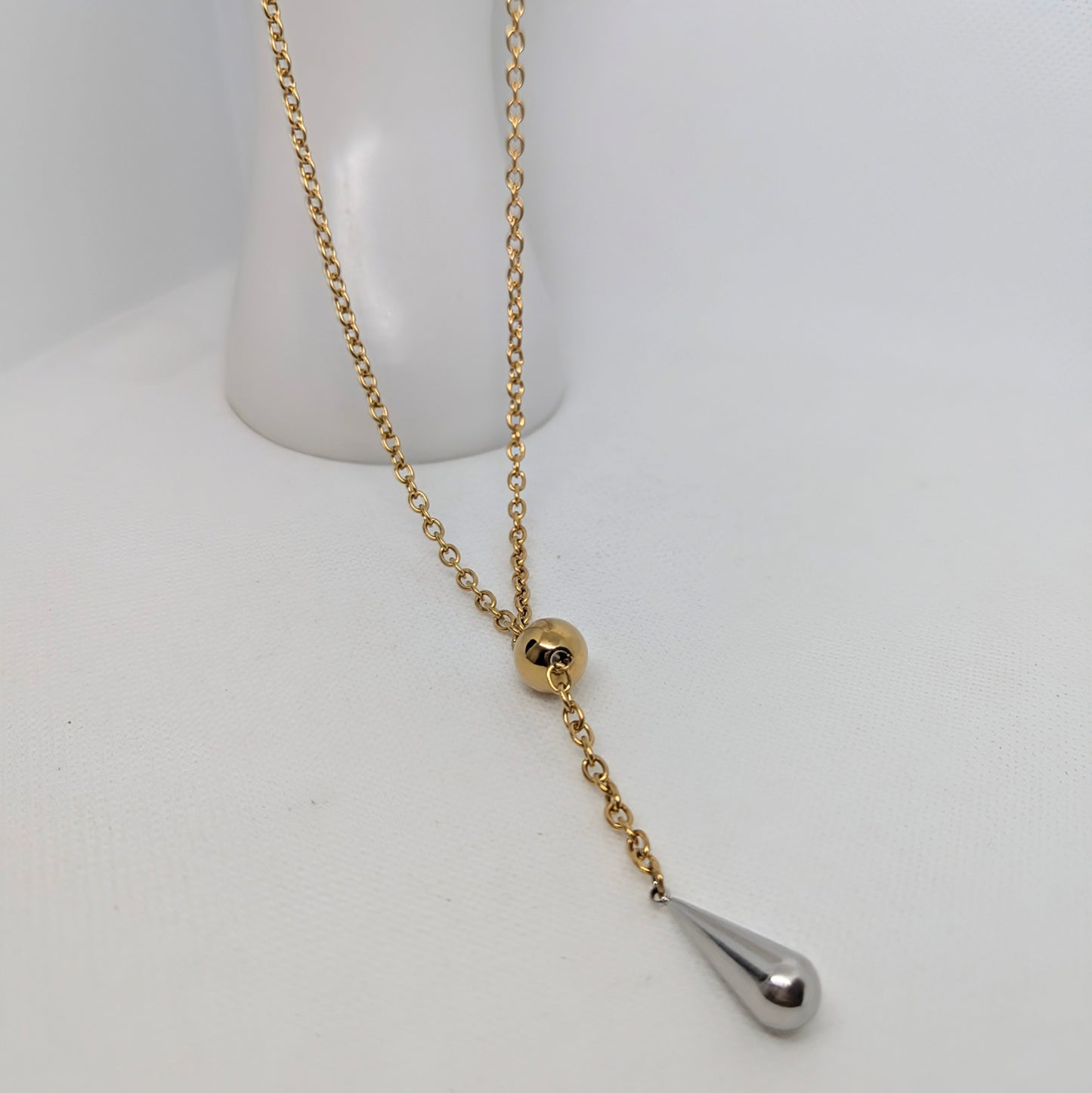 Aveline Necklace