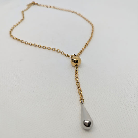 Aveline Necklace